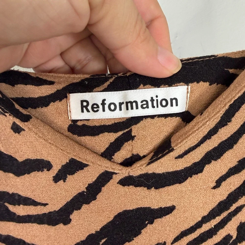 Reformation‎ Animal Print Midi Dress Bodycon Size 0 Sexy Slit 90s Chic It Girl